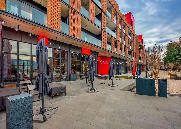 Hb Apartments Moedani